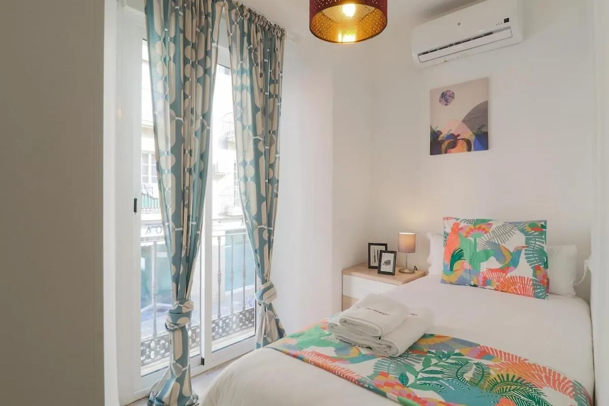 Holiday home C40 - Warm Duplex In Malaga Center Villa